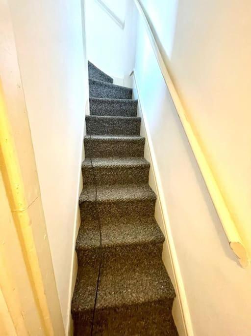 Historical Building / Cozy Basement Apt / Central CBG Eksteriør bilde